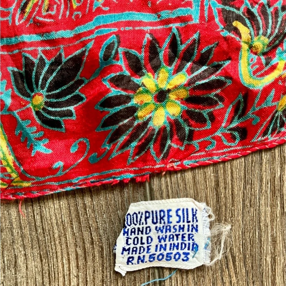 100% pure silk Vibrant Paisley Bandana scarf 25/26 inches